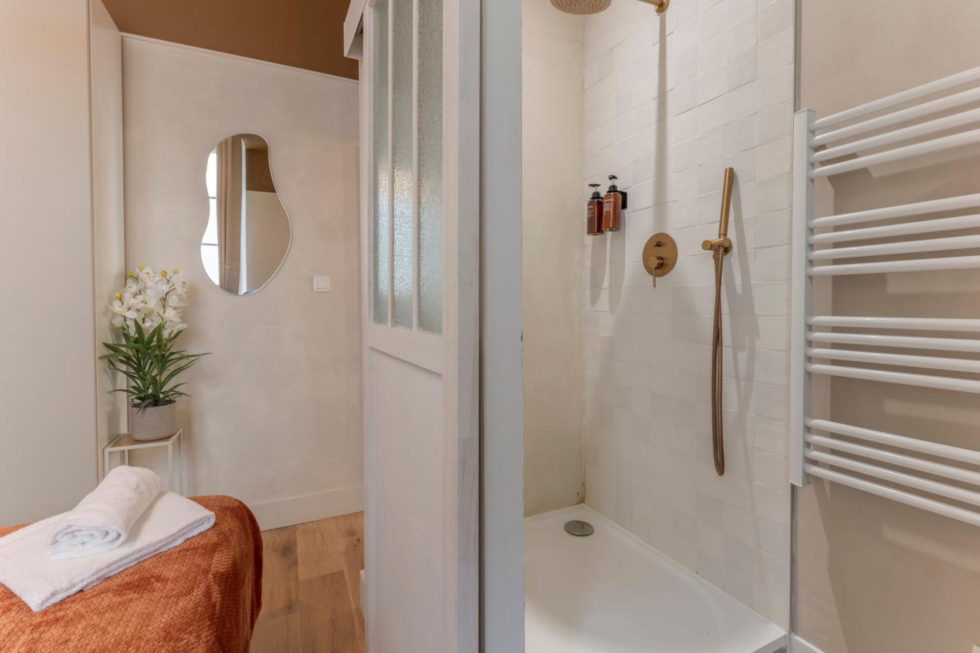 Appartement Hypercentre - Le Balcon Des Pyrenees à Pau Extérieur photo